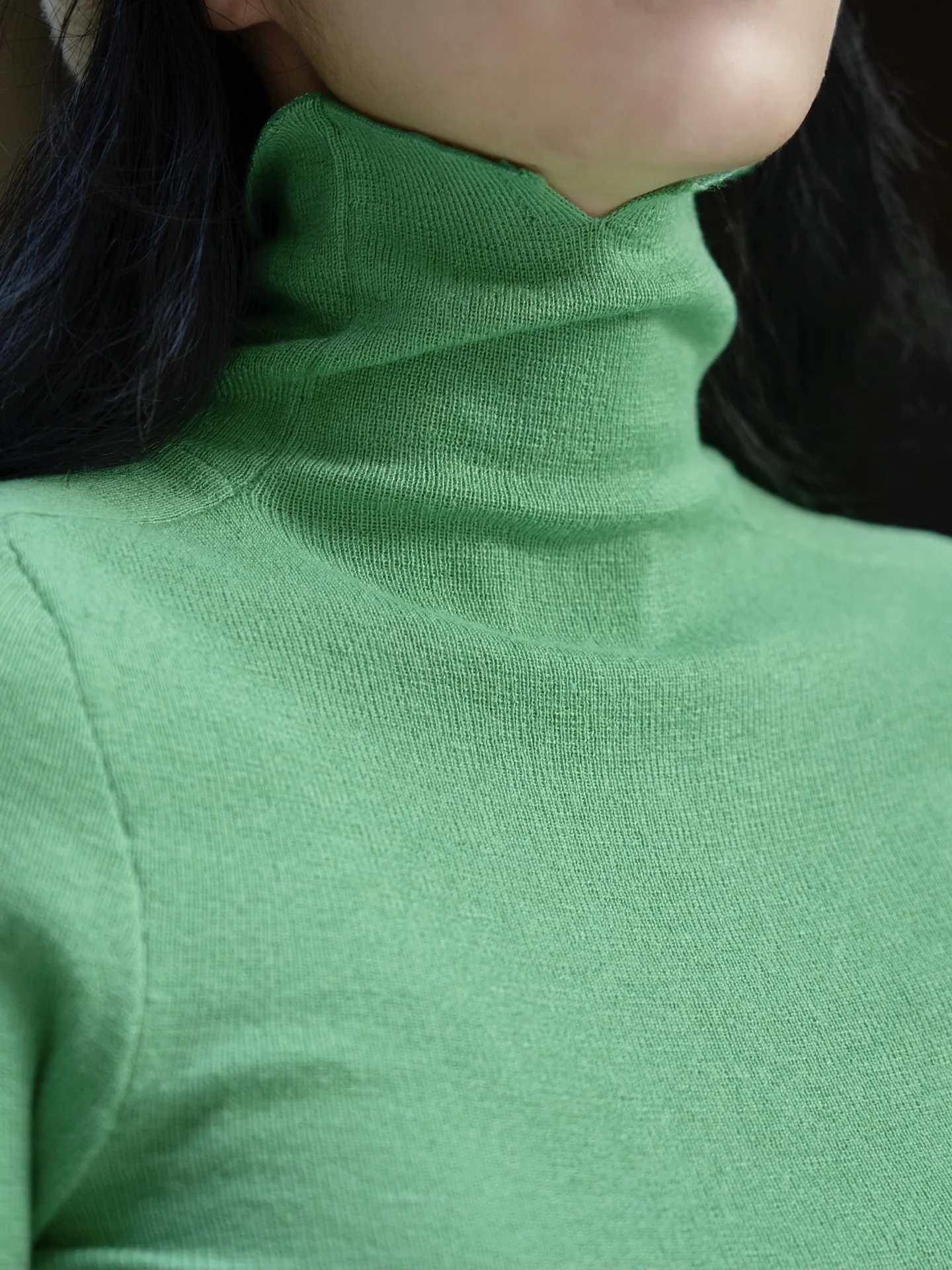 Wool Blended Fine Knit High Neck Sweater Slim Light Weight Turtleneck Tops Green