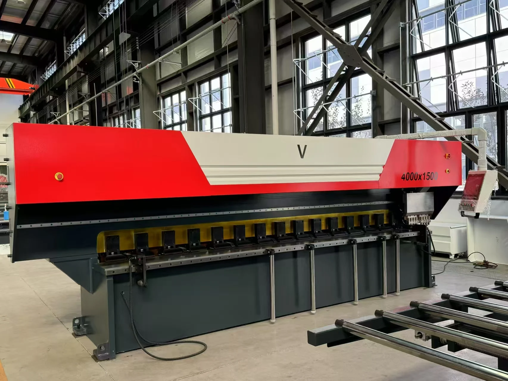 Machine à rainurer verticale CNC 1400*4000