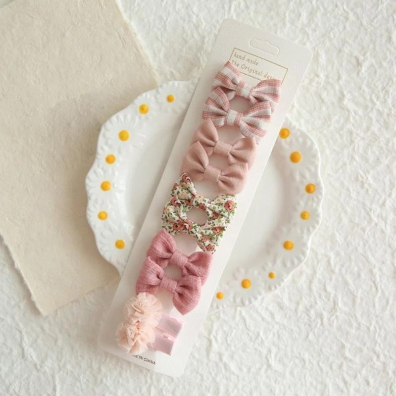 M76C 5 أزواج من إكسسوارات الشعر على شكل فراشة للفتيات الصغيرات، دبابيس شعر آمنة للتثبيت بشكل عصري لأعياد الميلاد والمناسبات