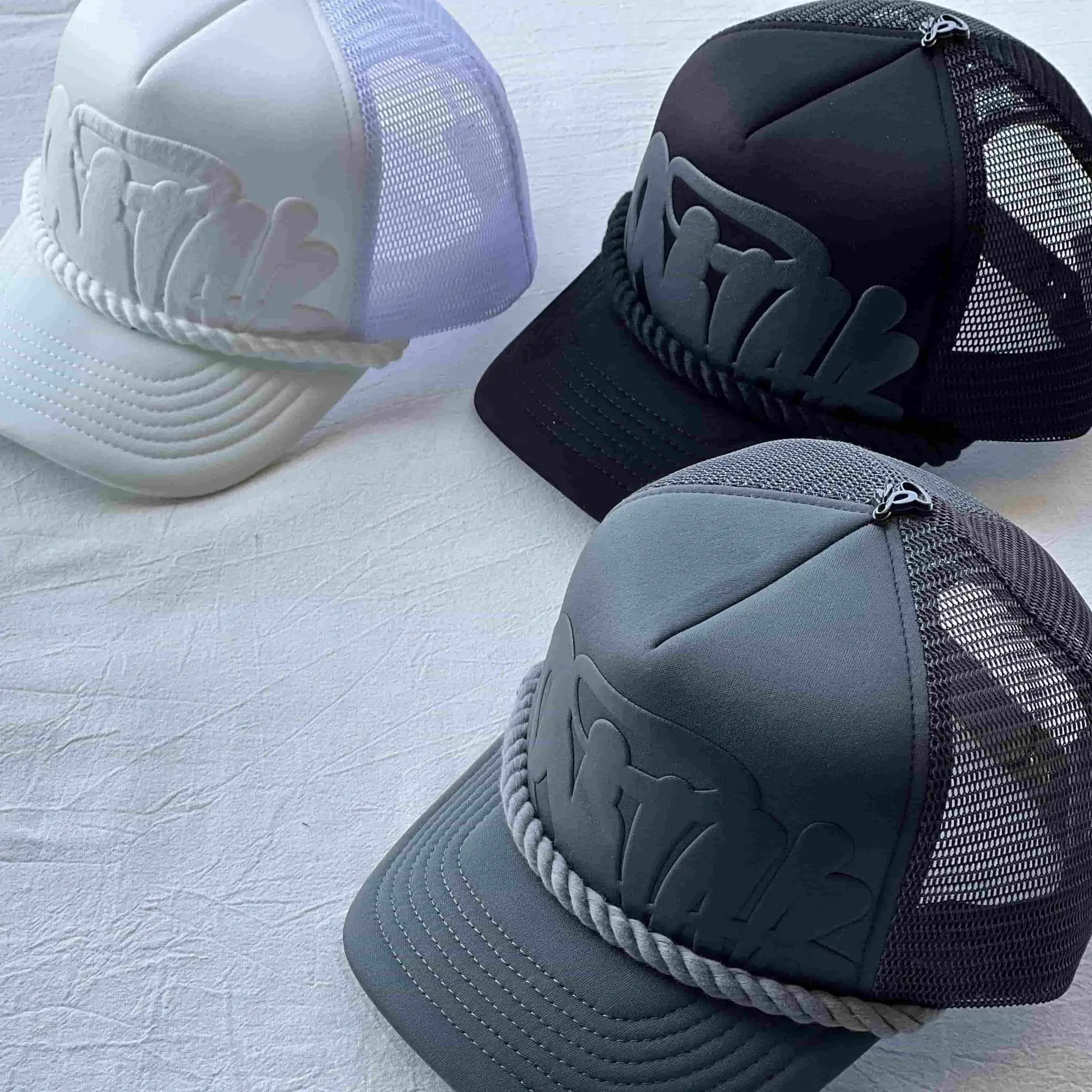 Gorras de red de béisbol con bordado de letras Sy World Unisex, sombreros casuales ajustables para exteriores, primavera y verano, sombrero protector solar