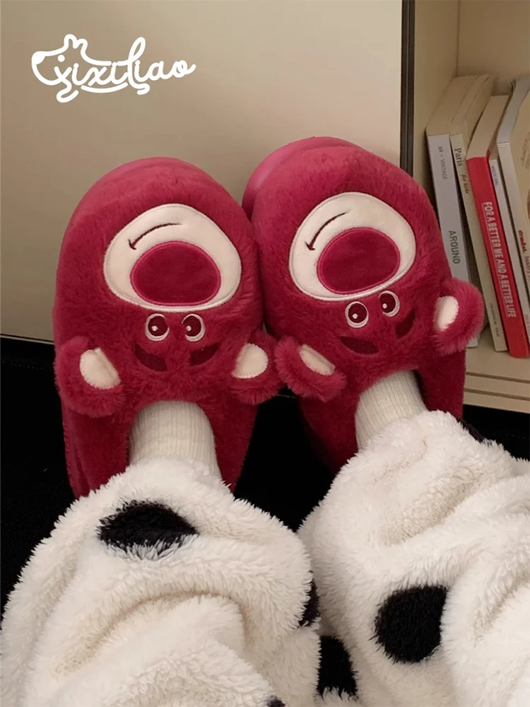 

Warm bag with couple cartoon plush shoes winter Toy Story strawberry bear cotton slippers for men and women