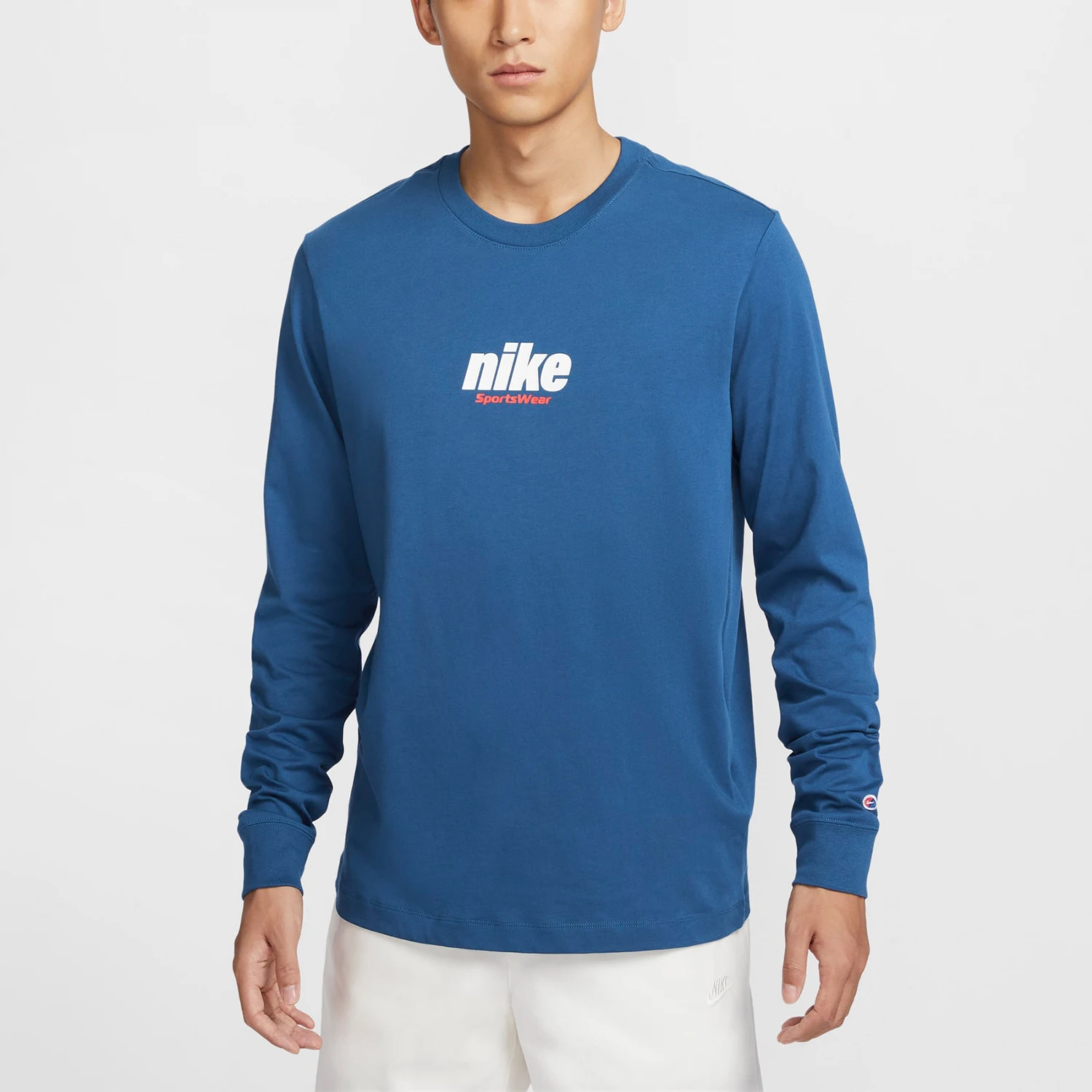 

Официальная мужская трикотажная футболка с длинными рукавами и круглым вырезом Nike HQ1569-421