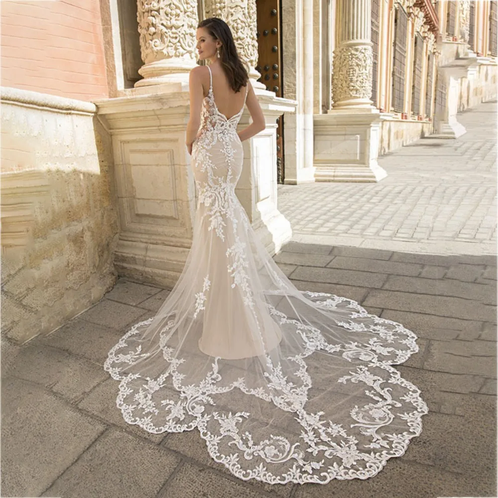 Abito da sposa a sirena di lusso 2023 per donna Appliques di pizzo con scollo a v senza spalline abito da sposa senza schienale Vestido De Novia