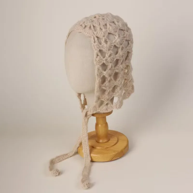 

Knitted Crochet Beanies Hat For Women Autumn Hollow Knitted Balaclava Bib Lady Skullies Hats Outdoor Coldproof Skullies Hats