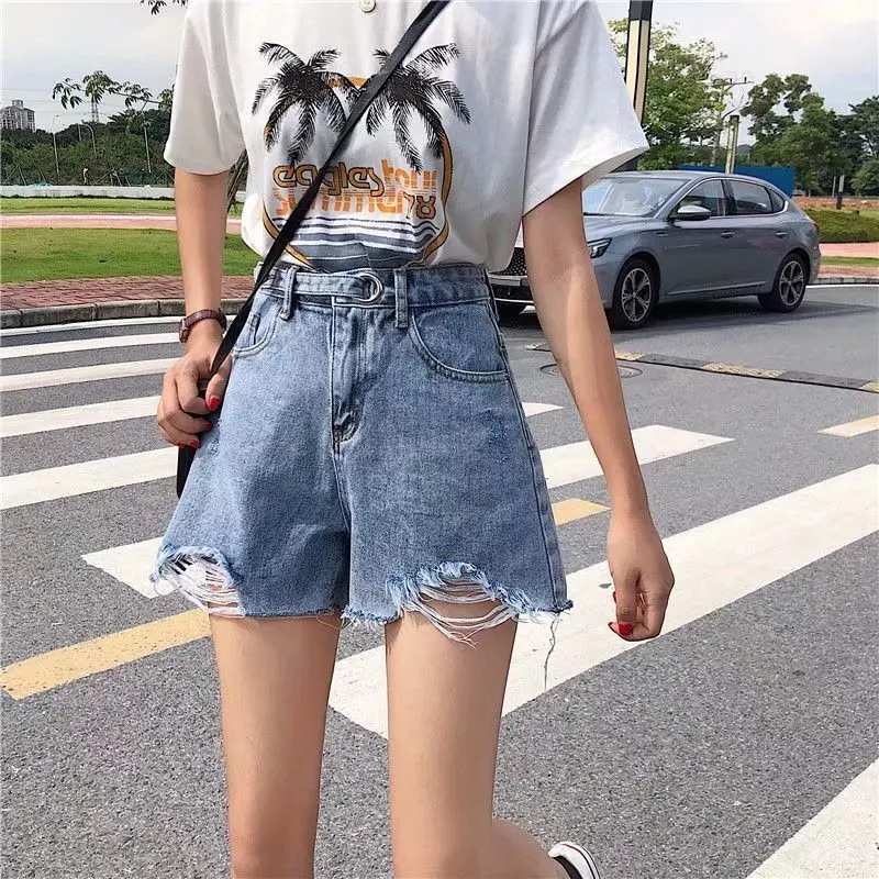 Feynzz Casual Blue Denim Shorts Women Sexy High Waist Buttons Pockets Slim Fit Shorts 2021 Summer Beach Streetwear Jeans Shorts