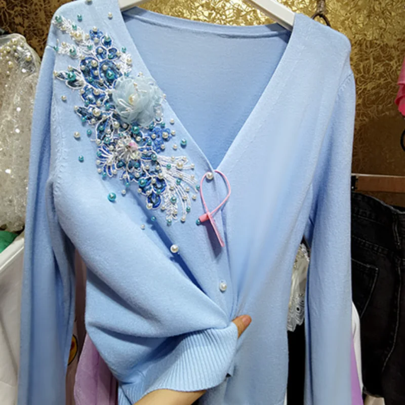 Luxury V-Neck 3D Flowers Embroidery Sequined Sweater Coat Thin Pearls Beaded Knitted Cardigan Single-breasted Knitwear Crop Tops