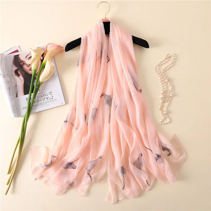 Muslim Spring and Autumn New Horseshoe Lotus Smooth and Wrinkled New Sunscreen Scarf Elegant Decoration Air Conditioning Shawl