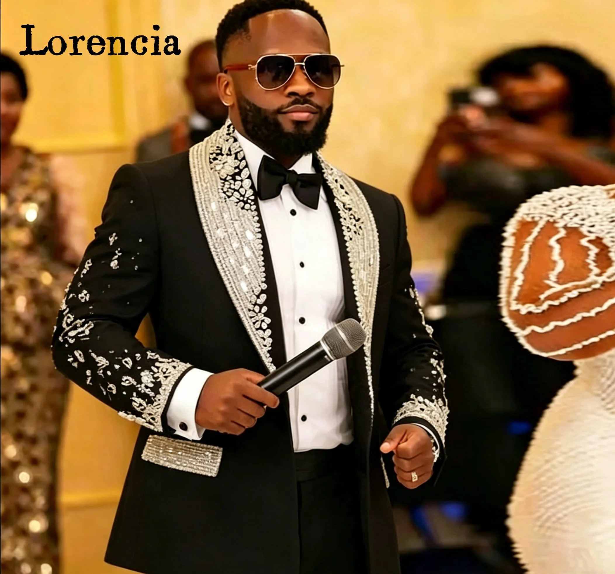 

Luxury Men 2 Pieces Suit Shiny Rhinestone Embroidery Shawl Lapel Blazer Pants Set Wedding Groom Tuxedos Customized ropa hombre