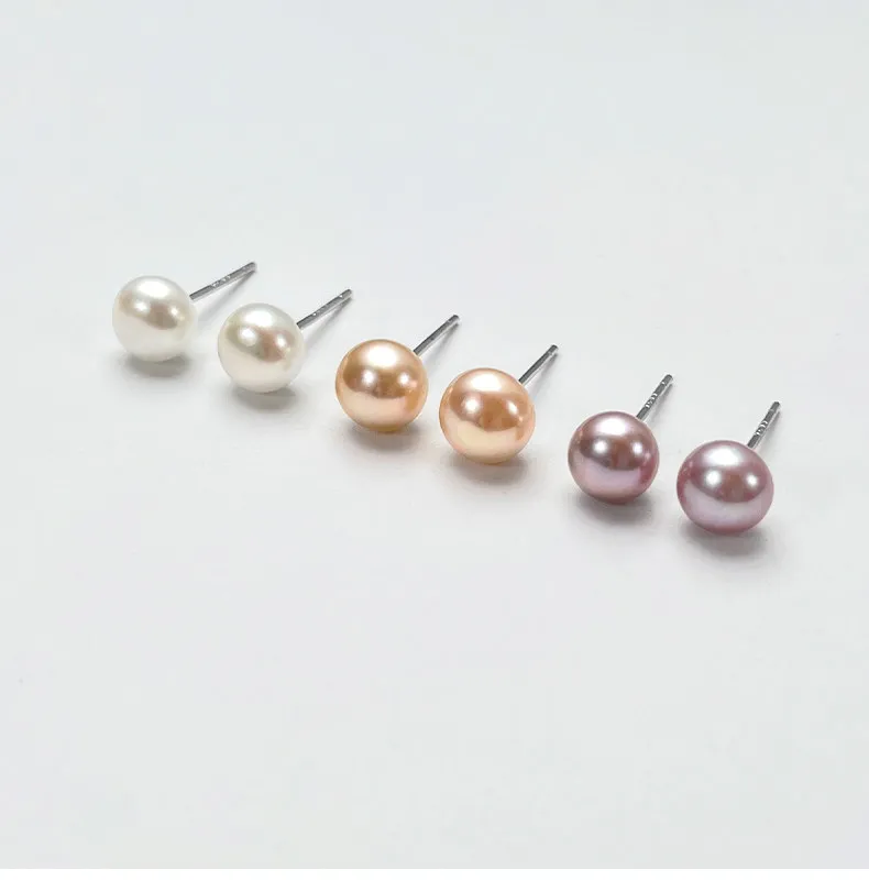 

Korean-style fashion S925 silver freshwater non-nucleated pearl women's 6-7mm three-color small bulb earrings