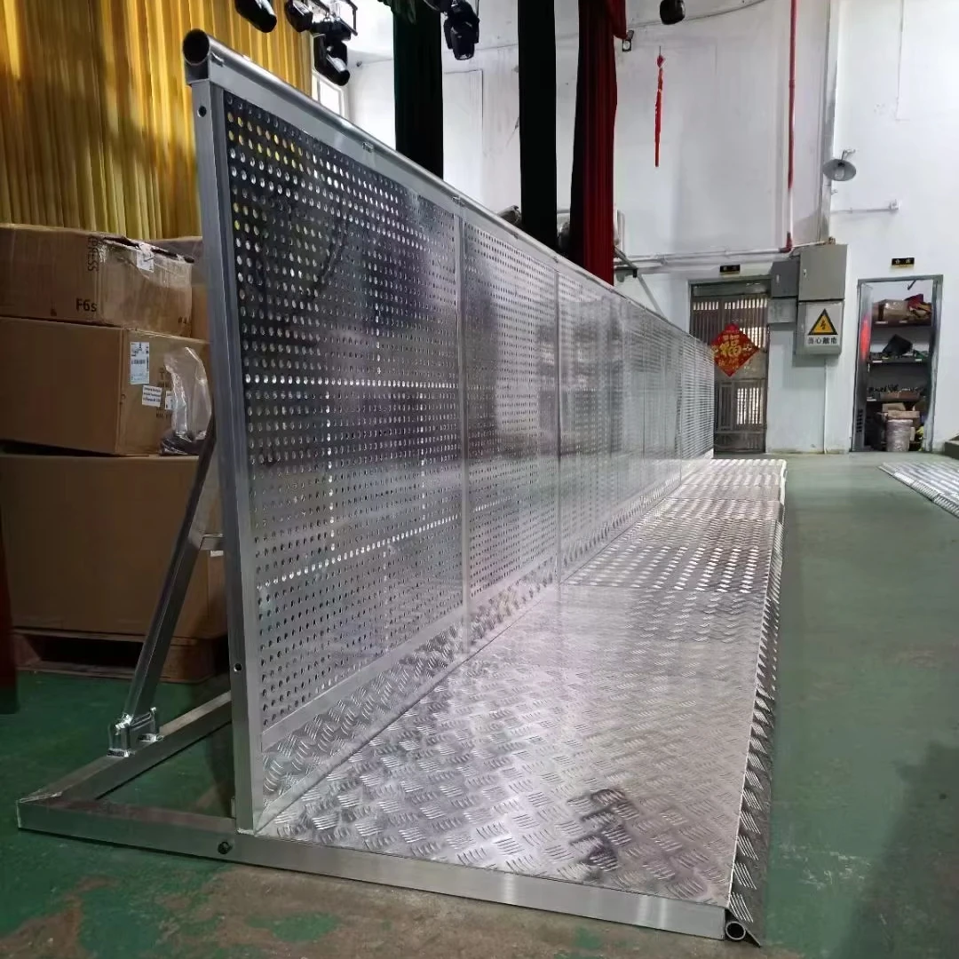 【Factory Wholesale】Professional Grade Foldable Crowd Control Barrier For Sports Arenas And Race Tracks