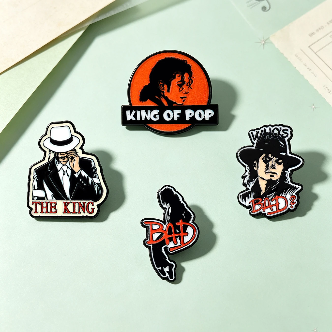 4/8Pcs Michael Jackson Enamel Pins Set King of Pop Lapel Brooches Unique Collectible Jewelry Gift for Fans