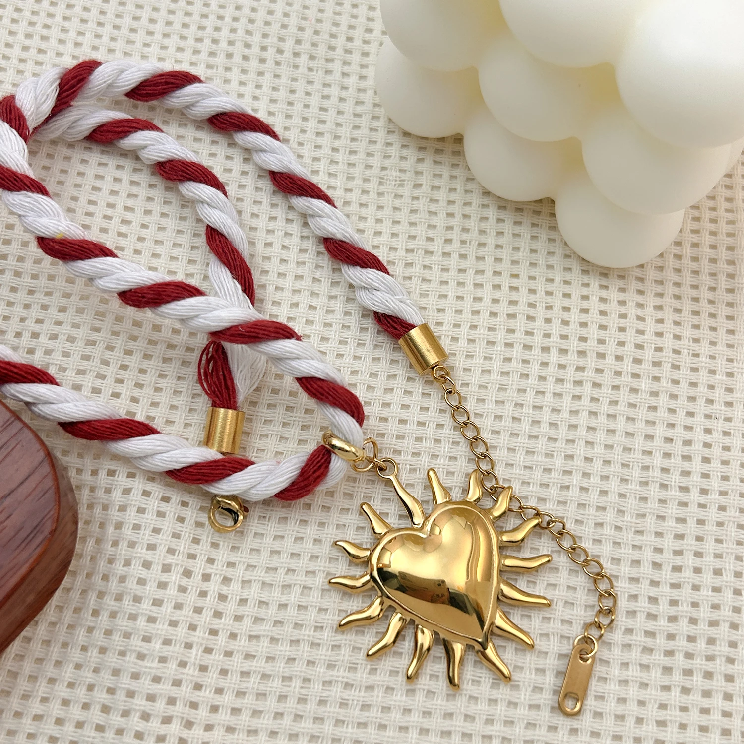 New Stainless Steel Geometry Heart Sun Pendant Necklaces for Women Boho Red Yellow Rope Chains Trendy Vintage Jewelry Gift