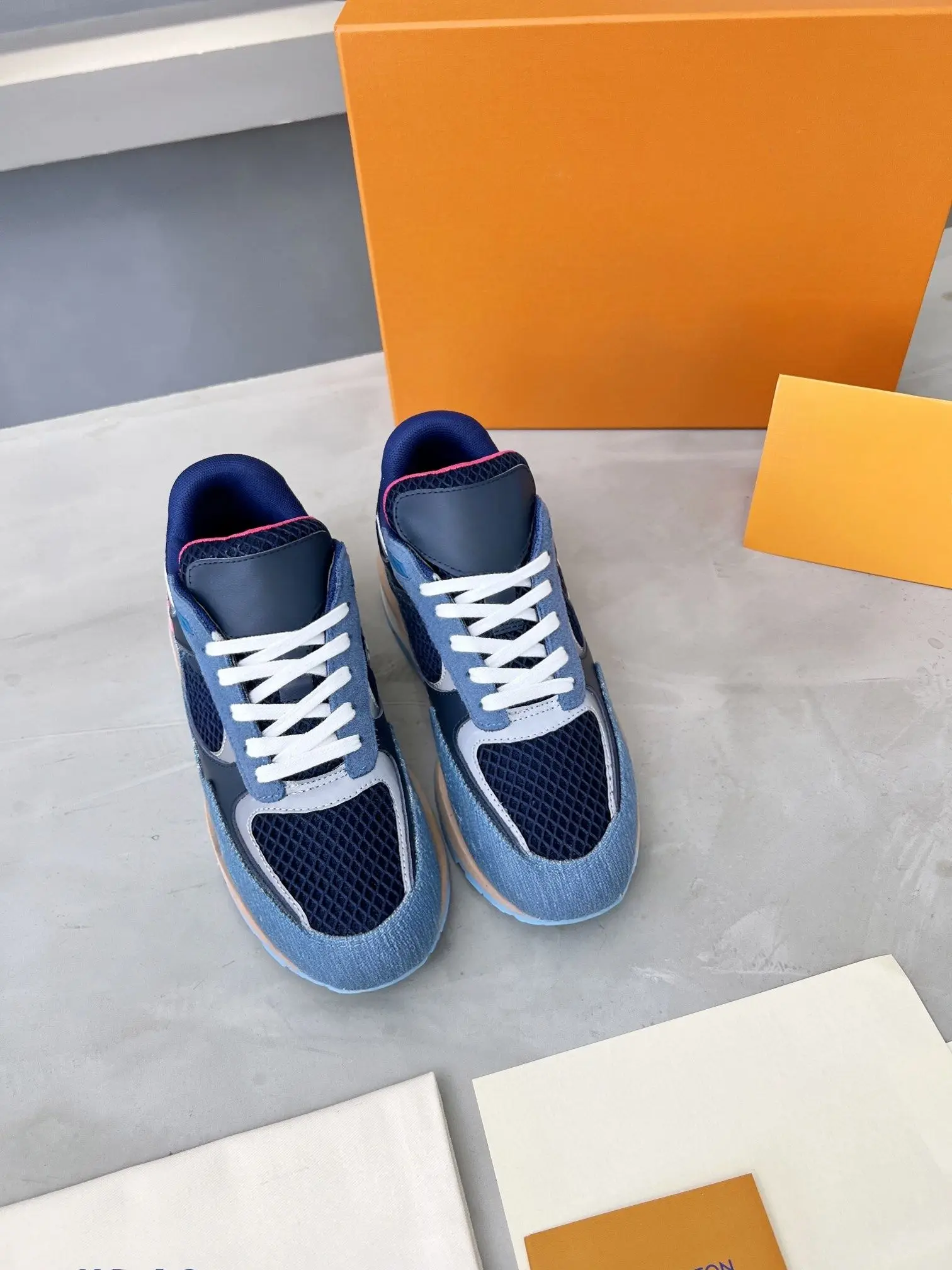 Unisex Denim Blue Retro Sneakers Denim Fabric Mesh Leather Splicing Low Top Thick Platform Sole Lace Up Daily Walking Casual Shoes