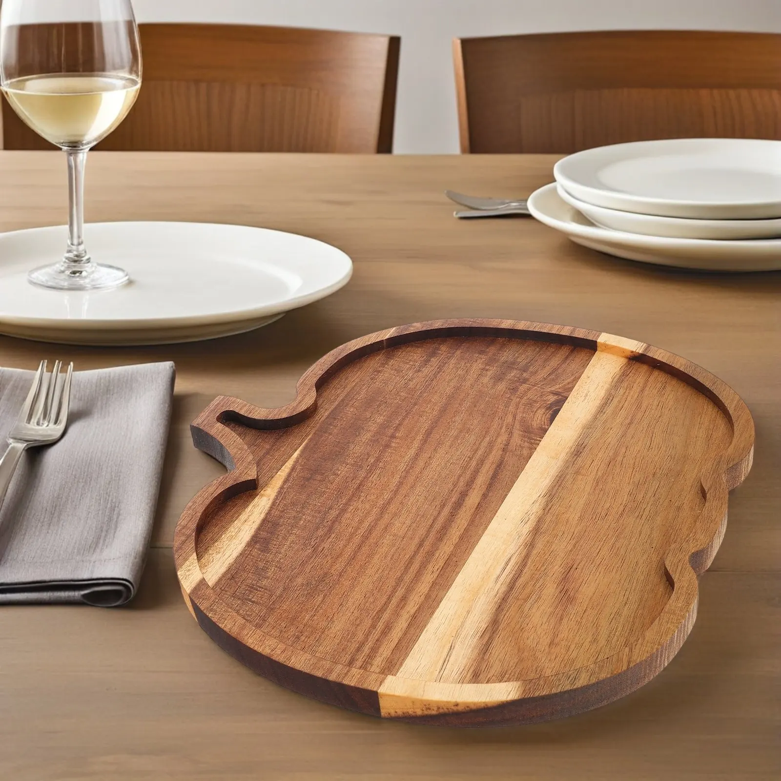 

Деревянное блюдо в форме тыквы для сервировки, доска для закусок на Хэллоуин, тарелка для фруктов и сладостей на День Благодарения, деревенская тарелка-тыква