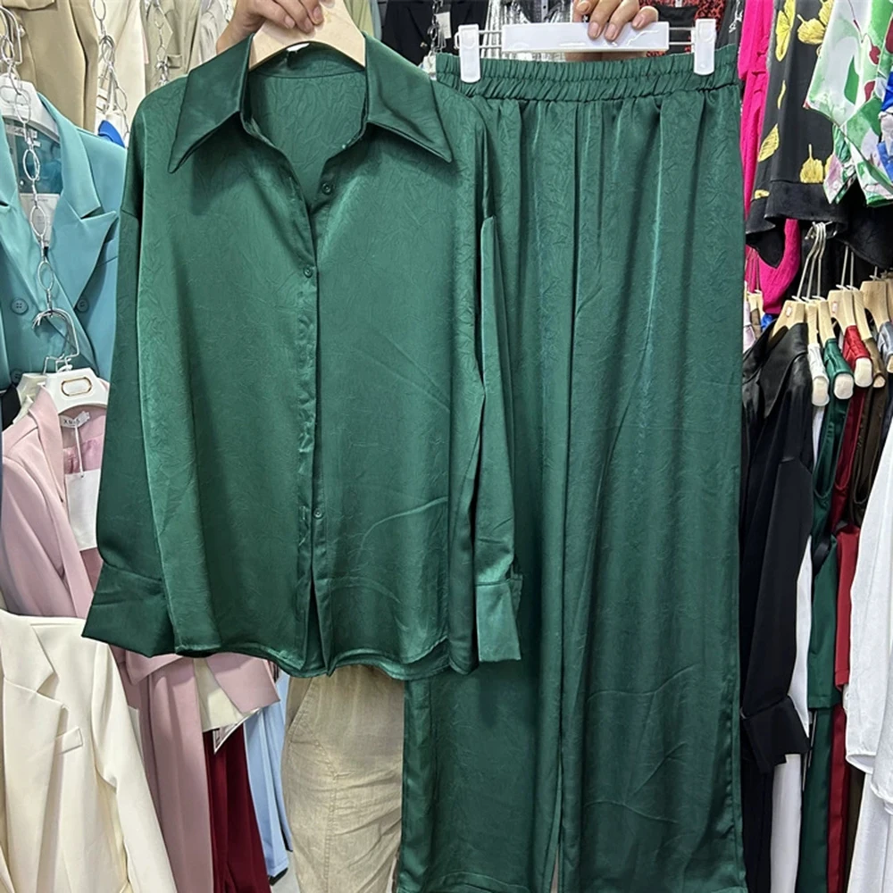 Conjunto de dos piezas de camisa holgada de satén de acetato + pantalones de pierna ancha con cintura elástica-GZTZ064