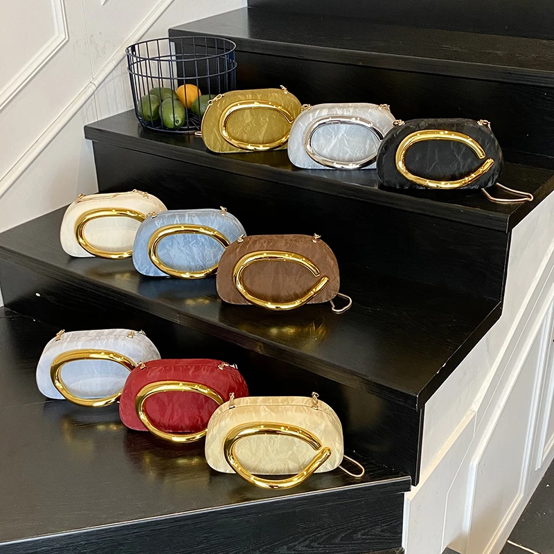 

Unique Vintage Minimalist Tote Bag For Women Elegant Leather Classic Large Capacity Solid Color Commuter