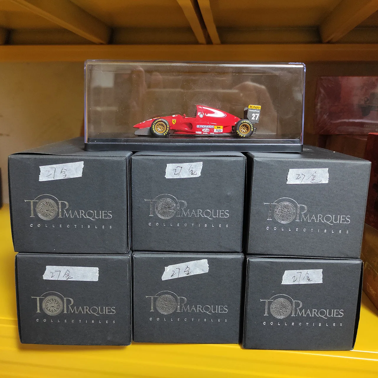 diecast-1-43-Echelle-topmarques-ferrari-f1-modele-de-voiture-en-alliage-d'or-27-jouet-de-collection-cadeau-affichage-souvenir-ornement