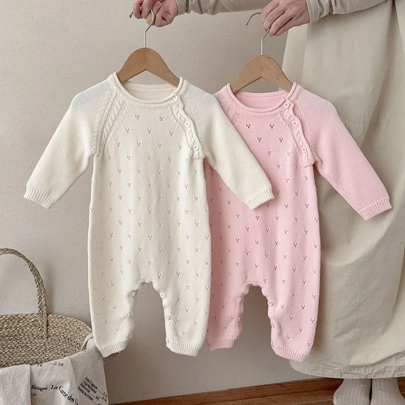 

2025 New Autumn 0-24M Toddler Baby Girl Knitted Romper Long Sleeved Solid Color Knitted Infant Baby Girls Knitted Jumpsuit