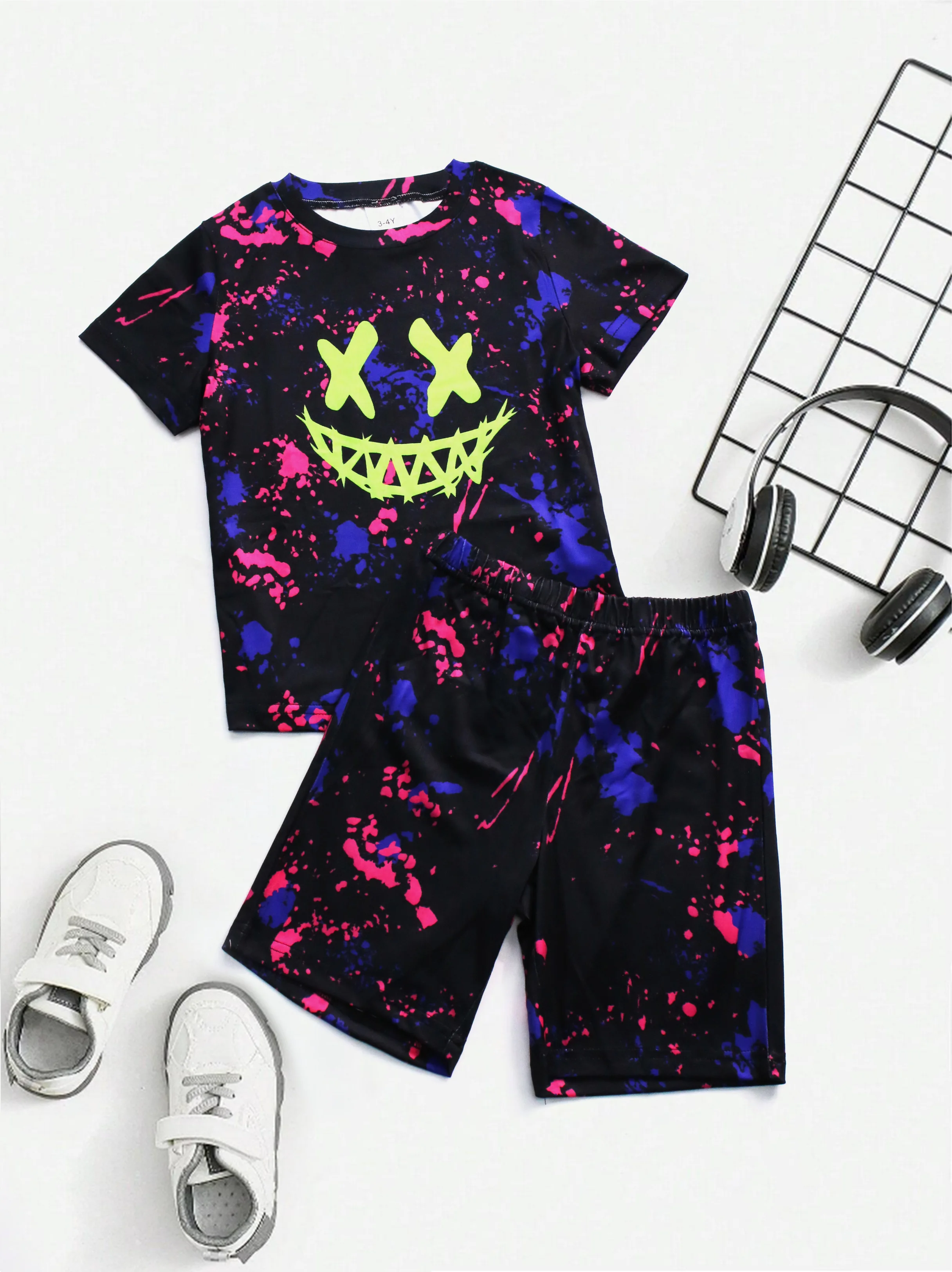 2pcs Girls Cozy Pajamas, Short Sleeve Lapel Button Down Cardigan Top & Short Set, Fashion Smile Face Graffiti Pattern Full Print