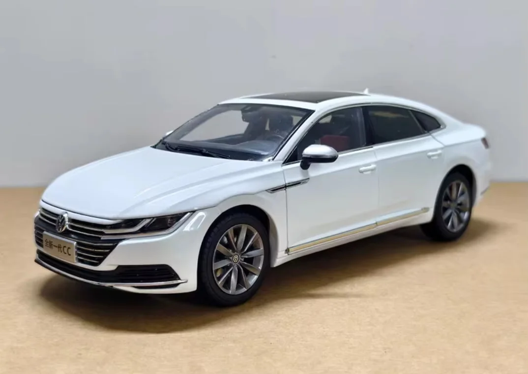 Original Faw-Volkswagen CC Druckguss-Modellauto im Maßstab 1:18, neue Generation 18–21 Legierungsautomodell, Sammlerstück, Geschenk auf Lager