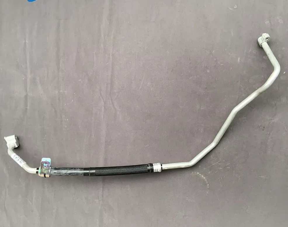 E13C Air Conditioning Pipe 88716-E0100 88716E0100 88711-E0230 for HINO 700 Diesel Engine Spare Parts Excavator Accessories