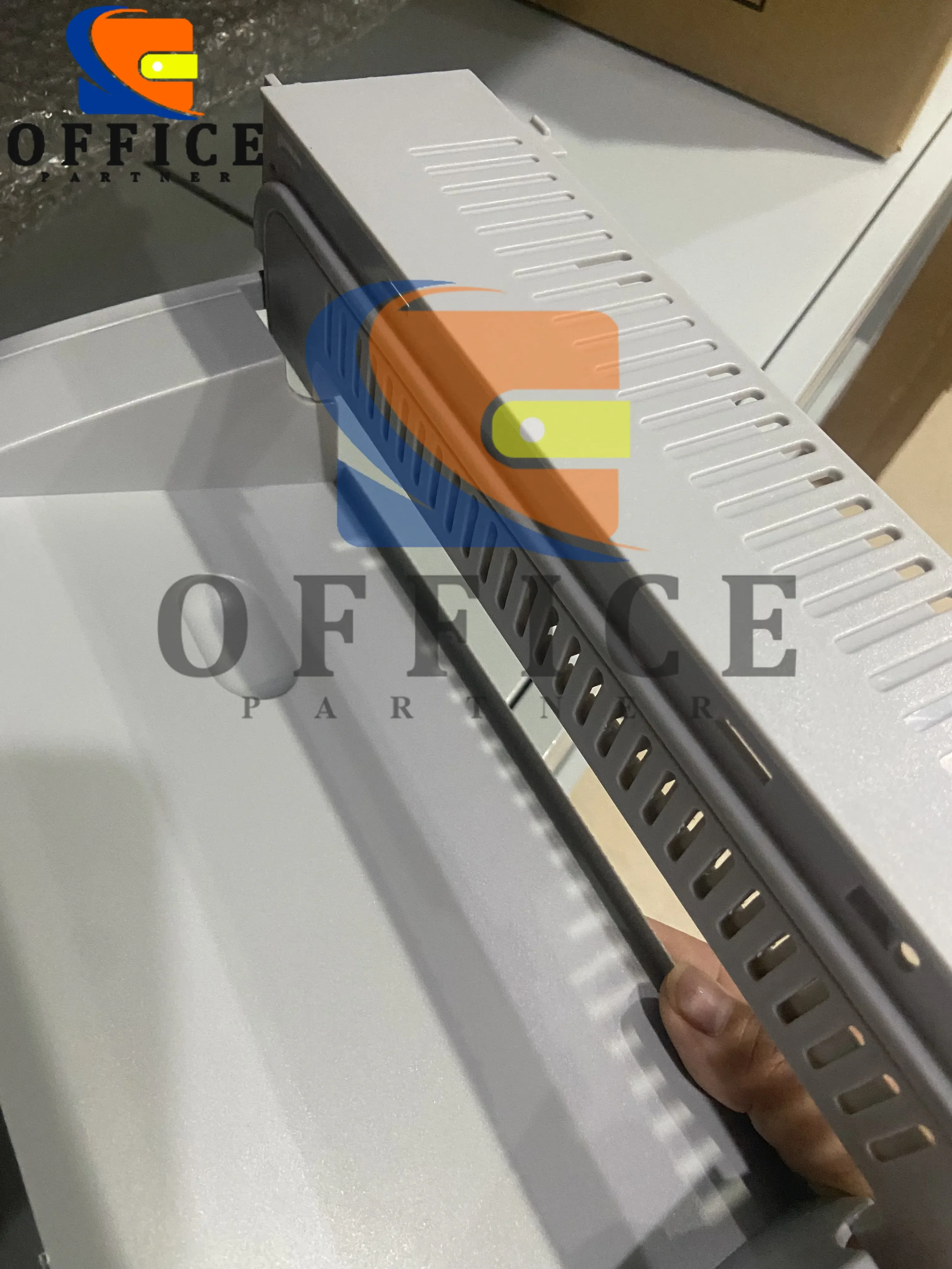 1pc Cartridge Door Face Down Cover Assembly suitable for HP LaserJet Pro P1102 P1102w P1105 P1106 P1107 P1108 P1005 P1006 P1007