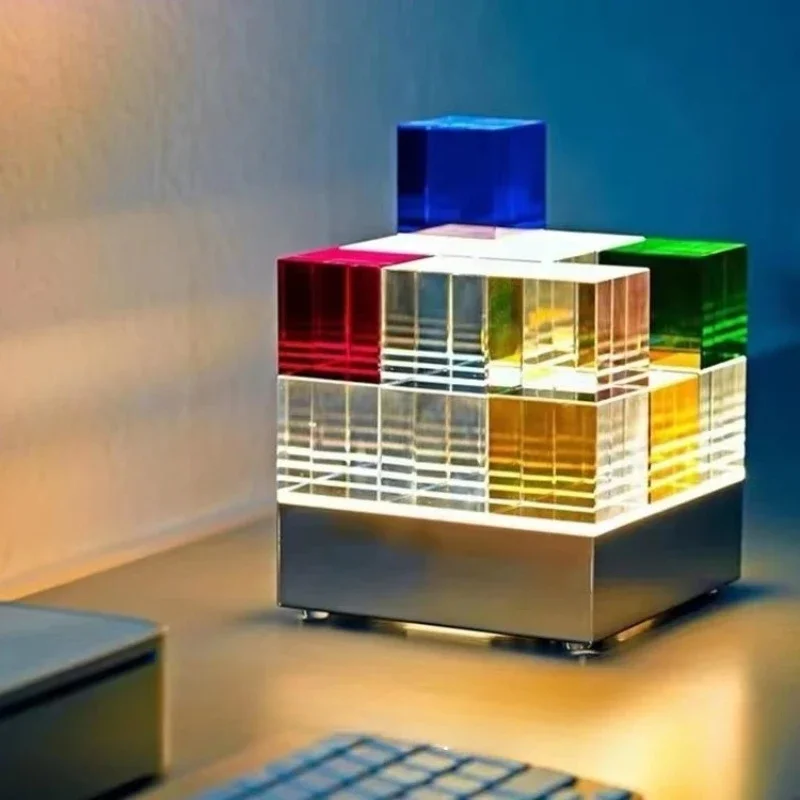 

Light luxury color three-dimensional Rubik's Cube personalized desk lamp decorative desk lamp living room study bedroom creative