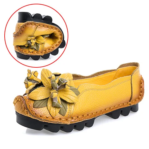 Women Cowhide Flat Shoes Female Soft Sole Comfort Ladies Retro Genuine Leather Flowers Flats Mom Loafers personality national