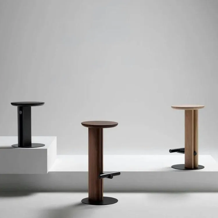 Nordic solid wood bar chair light luxury metal bar chair high stool creative simple high chair hall front desk bar stool