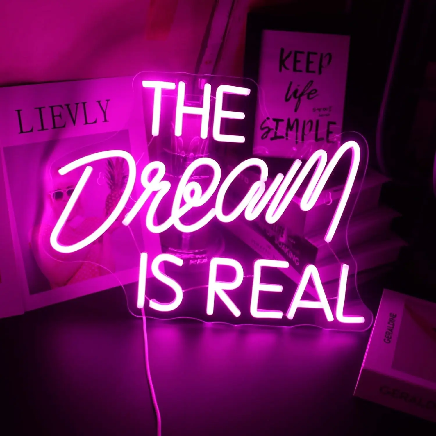

The Dream Is Real Neon Sign Word LED Light Up Sign for Bedroom Game Room Cafe Beer Pub Bar Party Birthday Christmas Gifts