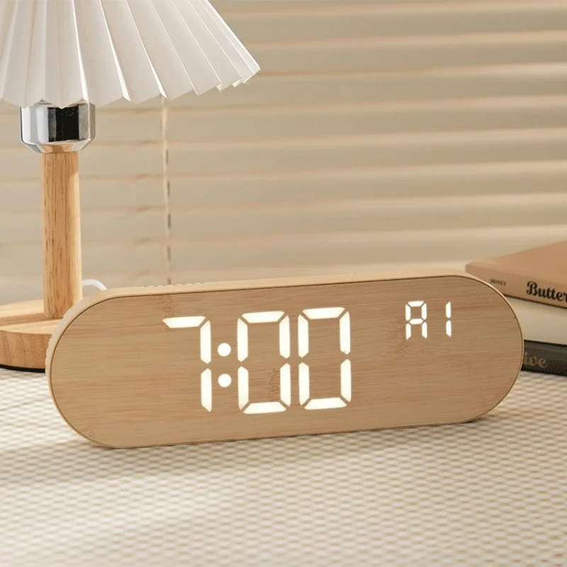USB-Betriebene Digitale Wanduhr mit Temperatur-, Wochen- und Datumsanzeige, Doppelalarm, 4 Helligkeitsstufen, Timer, Schlummerfunktion, Tischuhr, 12/24-Stunden-LED-Uhr – Detail 17
