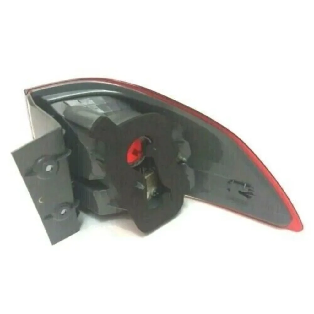 Crystal TAIL LAMP SPORT REAR Lights FOR MONTERO SPORT PARKING LAMP for Shogun CHALLENGER 8330A596 8331A107 Warning Lights