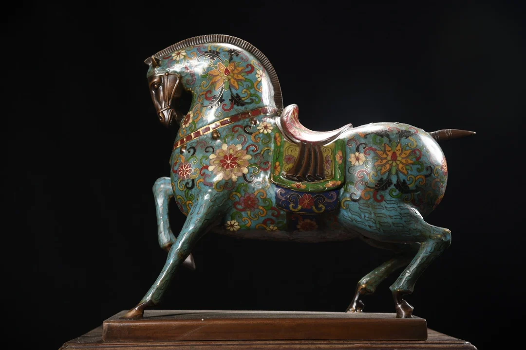 

15"Old Nepalese temples Bronze Cloisonne Enamel Flower Texture Tang Ma Statue Horse Statue Amass wealth Town house