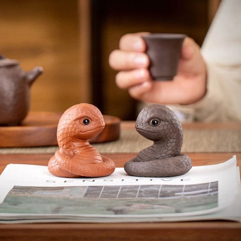 Creativity Yixing Purple Clay Tea Pet Zodiac Snake Statue Ornaments Handmade Tea Figurine Crafts Chinese Tea Set Decoration Gift