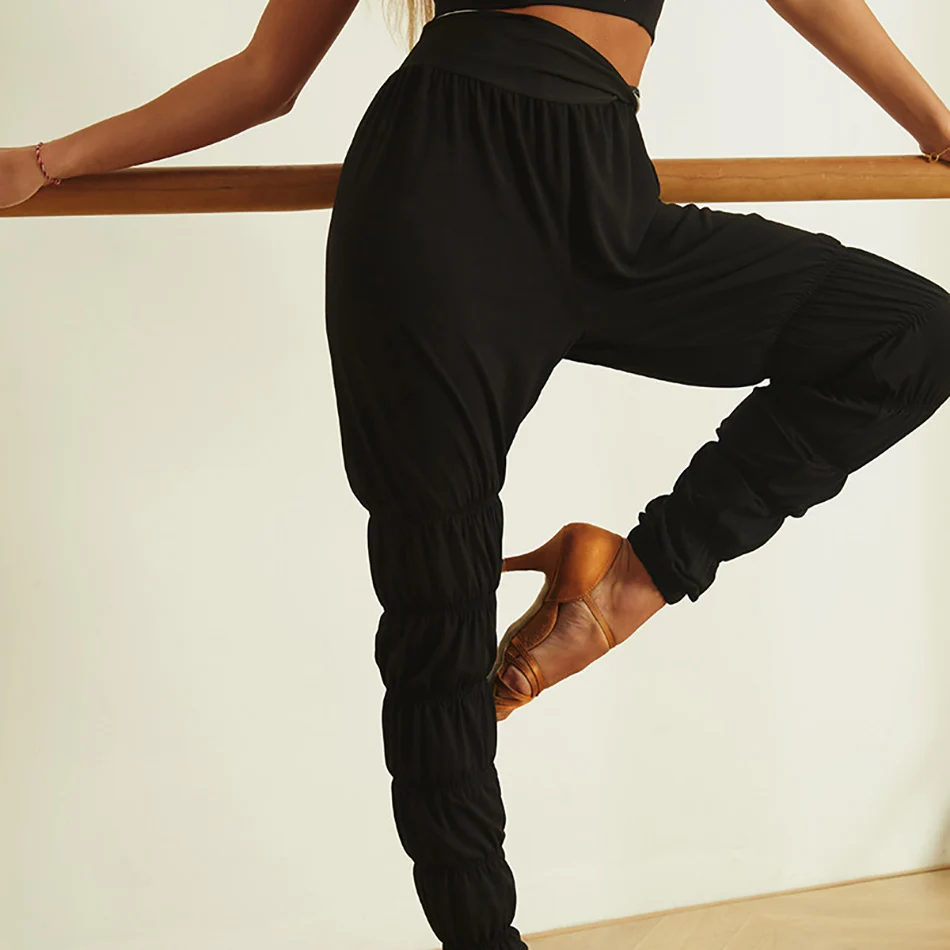 

2026 Female Elastic Waistband Cuffed Ankles Sauna Effect Latin Dance Pants Women Professional Cha Cha Samba Trousers Wear 26008