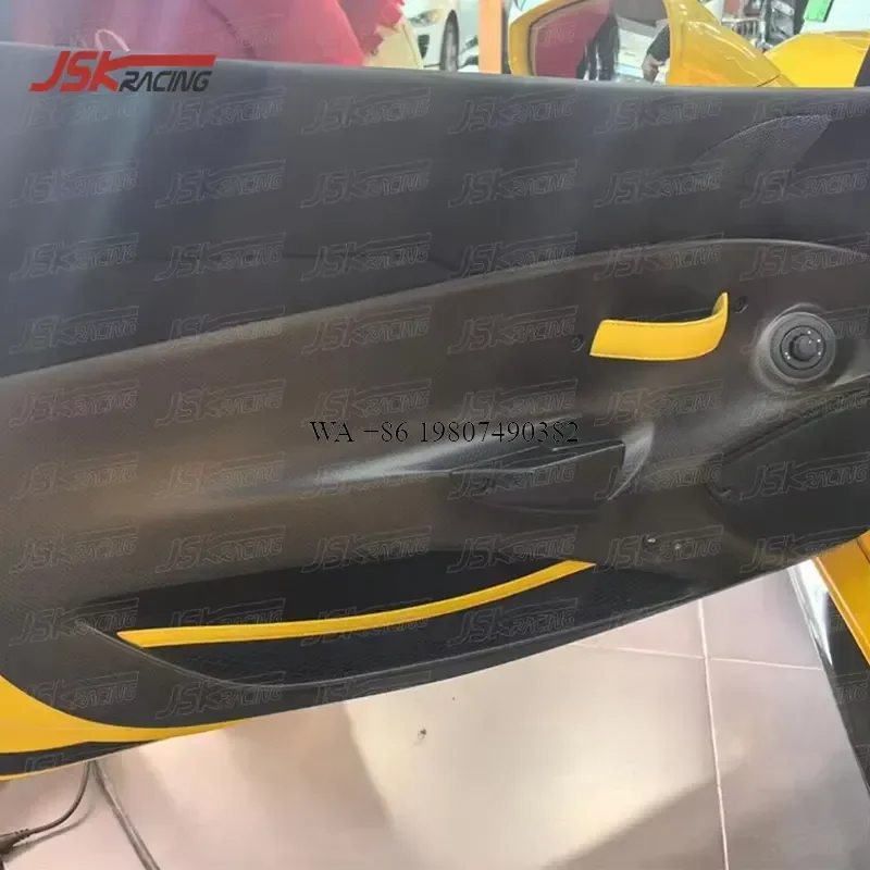 Wmwmnu for 488 2015-2018 Pista Style Dry Carbon Fiber Door Panels Interior Trim Accessories Car Styling Upgrade Parts