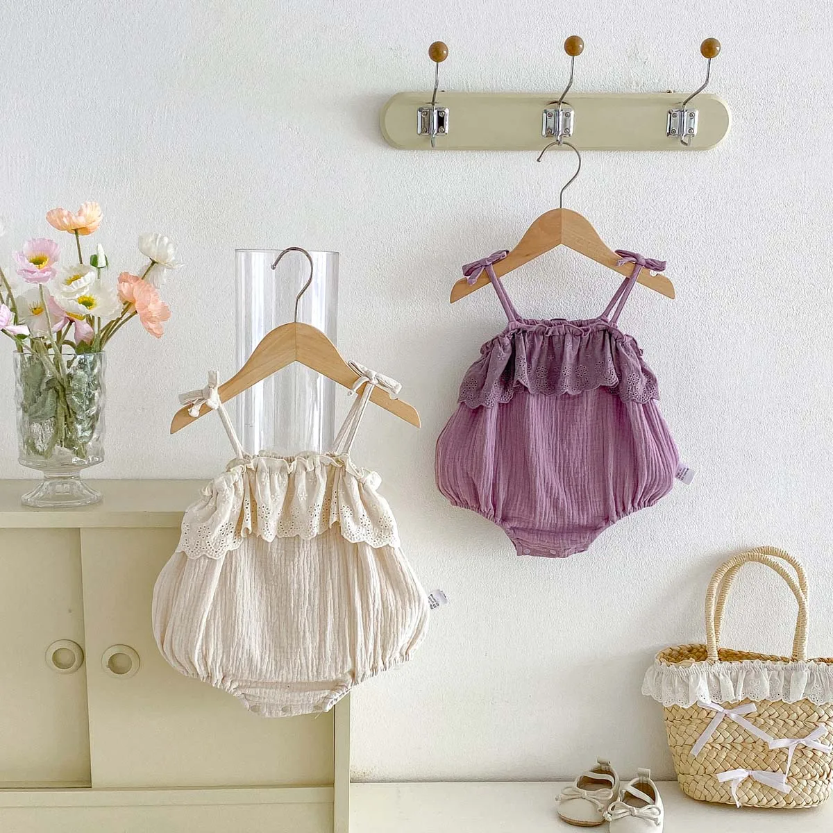 

Летний кружевной топ-боди для девочек, ажурный топ-боди с рюшами для маленьких принцесс