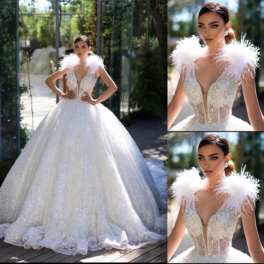 

Fashion Court Wedding Dresses With Feather Deep V-Neck Bridal Gown Shine Sequined Voile Brush Train Robe De Vestido Hot Sale