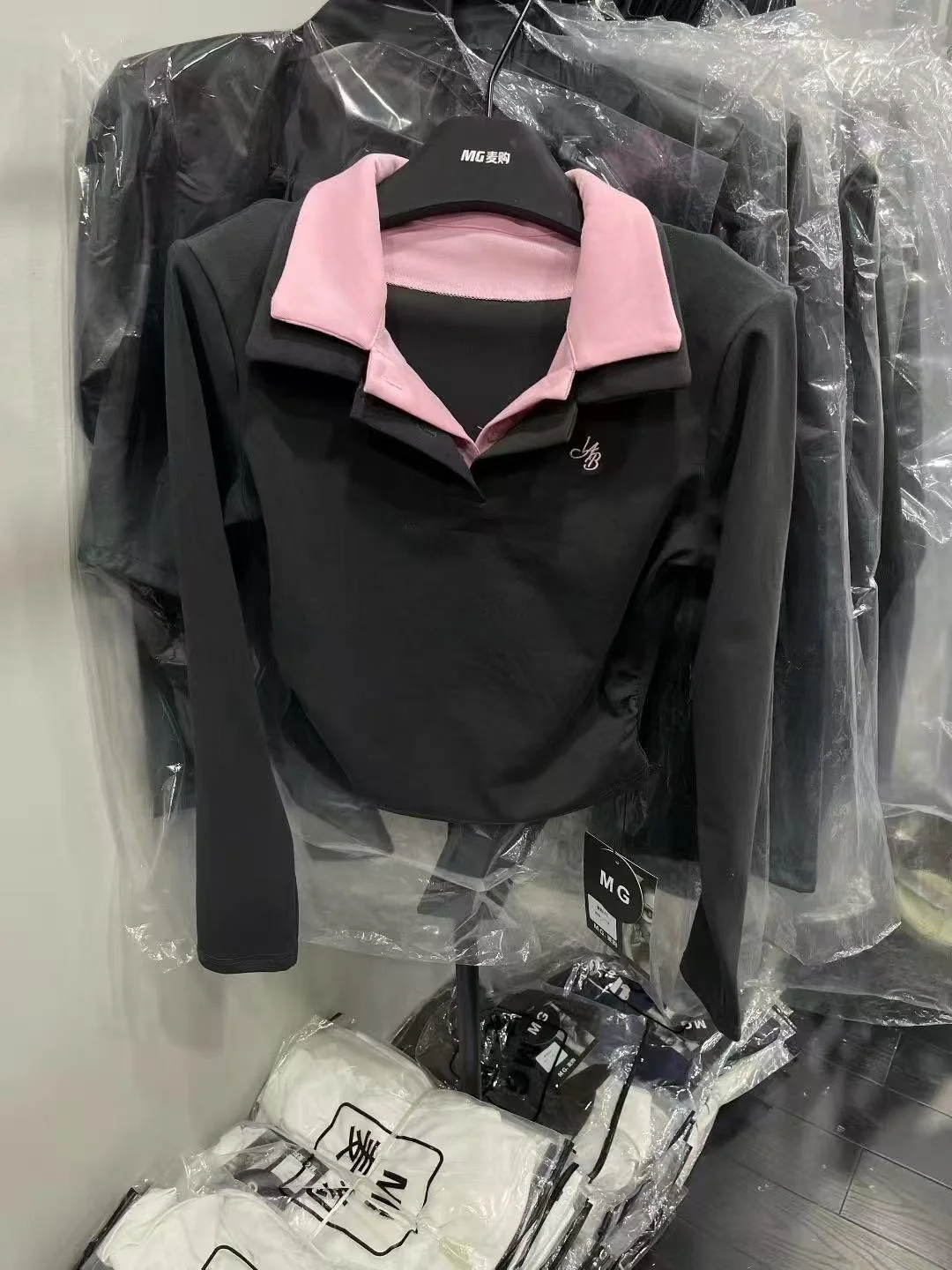 

MG Maau 2022, осенняя новинка, корейская женская футболка с воротником узкого кроя, хлопковая футболка с высокой талией для поездок на работу