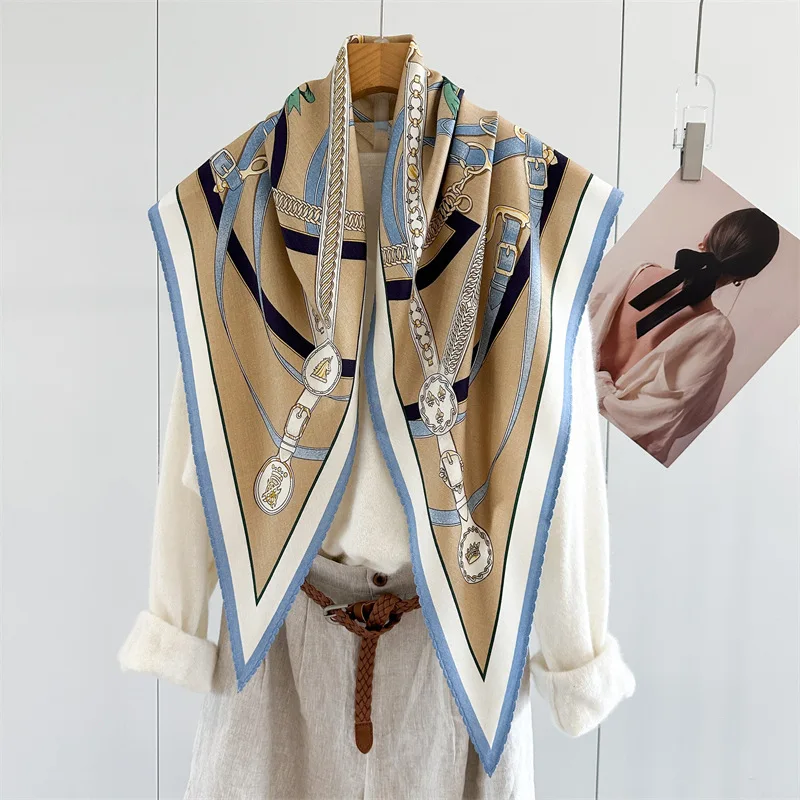 Triangle Shape Wool Silk Scarf Women Soft Shawls Luxury Designer Pashmina Head Wrap Stole Christmas Gift 160CM 100CM 100CM