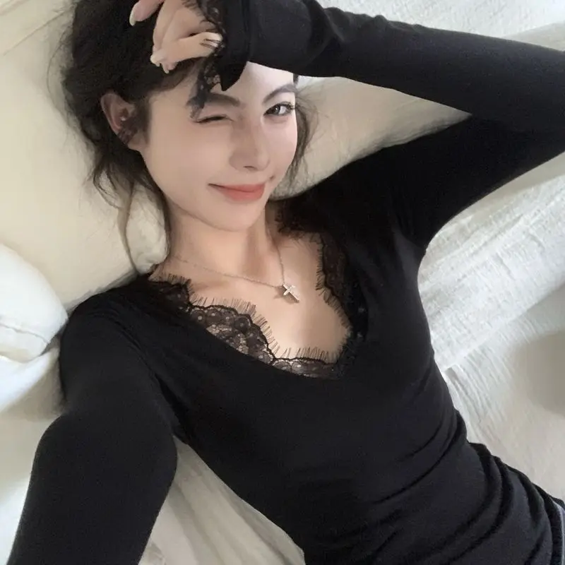 Black Velvet Base Shirt for Women Pure Desire Style V-neck Lace Western-style T-shirt Slim Fit Long Sleeved Top for Women