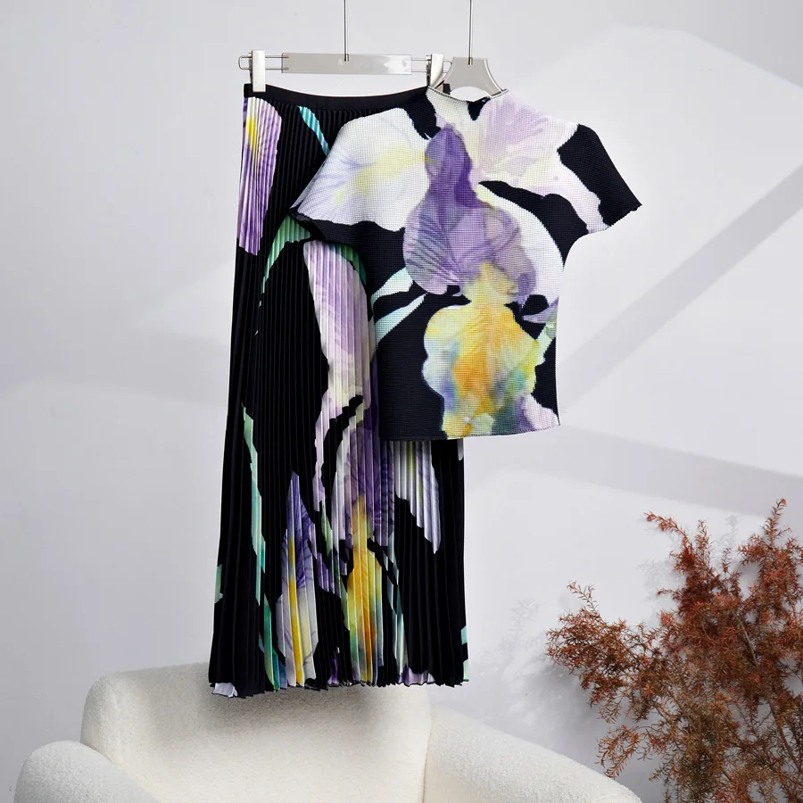 Miyake Pleated New Corn Fold Flower Print Short Sleeve T-Shirt + Fashion A-Line Pleated Long Skirt Set Two Piece Suit Summer