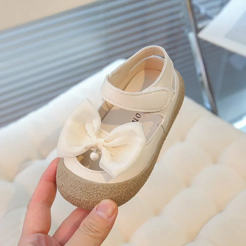 Girls Flat Shoes Toes Capped Anti-kicked 2025 New Children Sandals for Summer Kids Princess Shoes with Big Bows Sweet Ins Soft