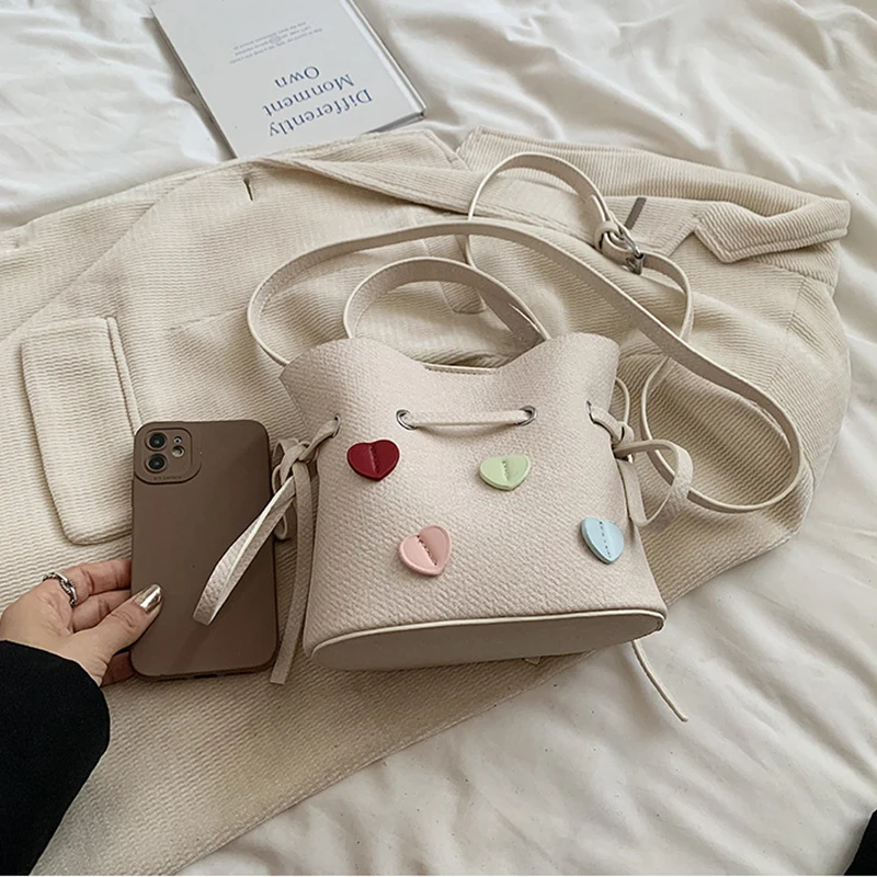 New Small Bag for Women Fashionable Versatile Crossbody Bag Exquisite Handheld Bucket Bag