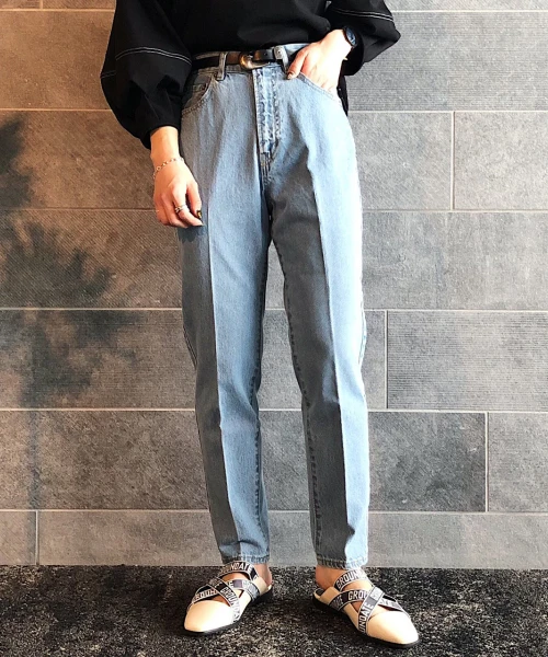 

Spring 2024 High Waist Cotton Jeans Skinny Carrot Pants Women's Premium Denim Jeans Long Tapered Leg Zipper Closure