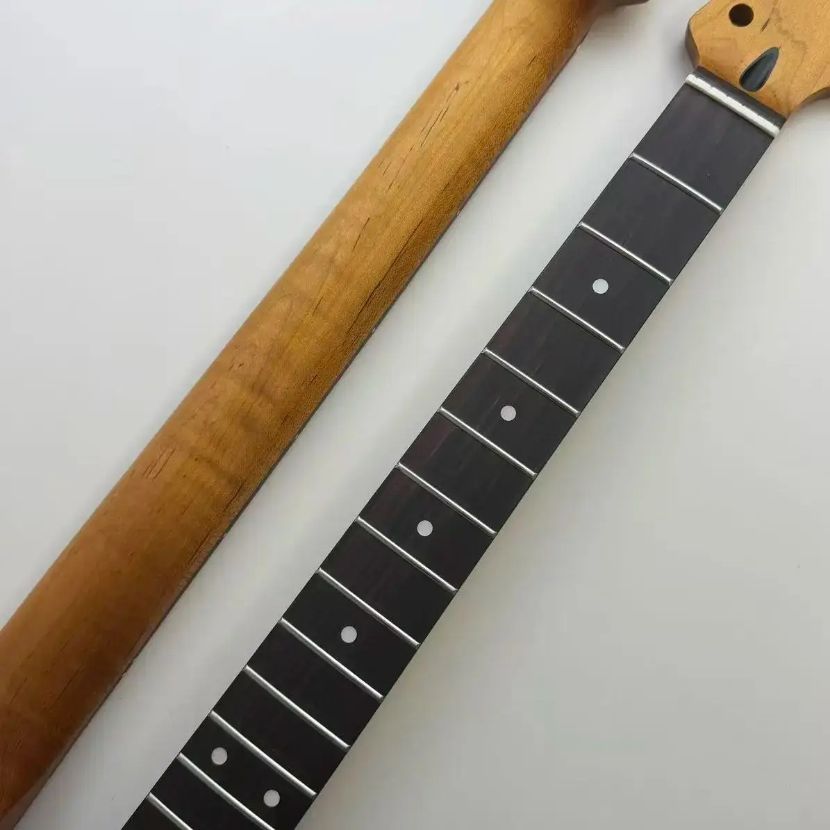 

22-Fret ST Big Head Guitar Neck, Roasted Maple & Rosewood Fingerboard, Stainless Steel Frets