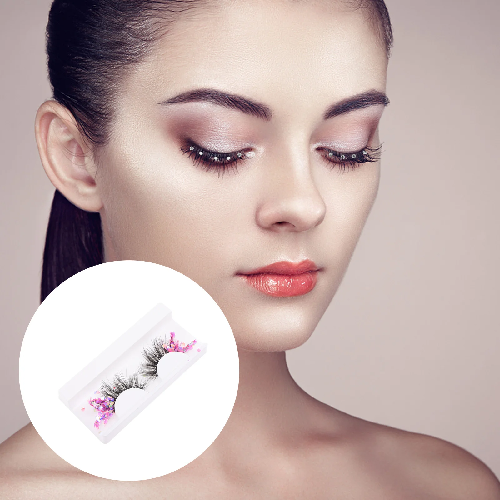 

1 Pair Glitter Fluorescence Fake Eyelashes Luminous Women Decorative False Eyelash Extensions For Party Night Club Sequin