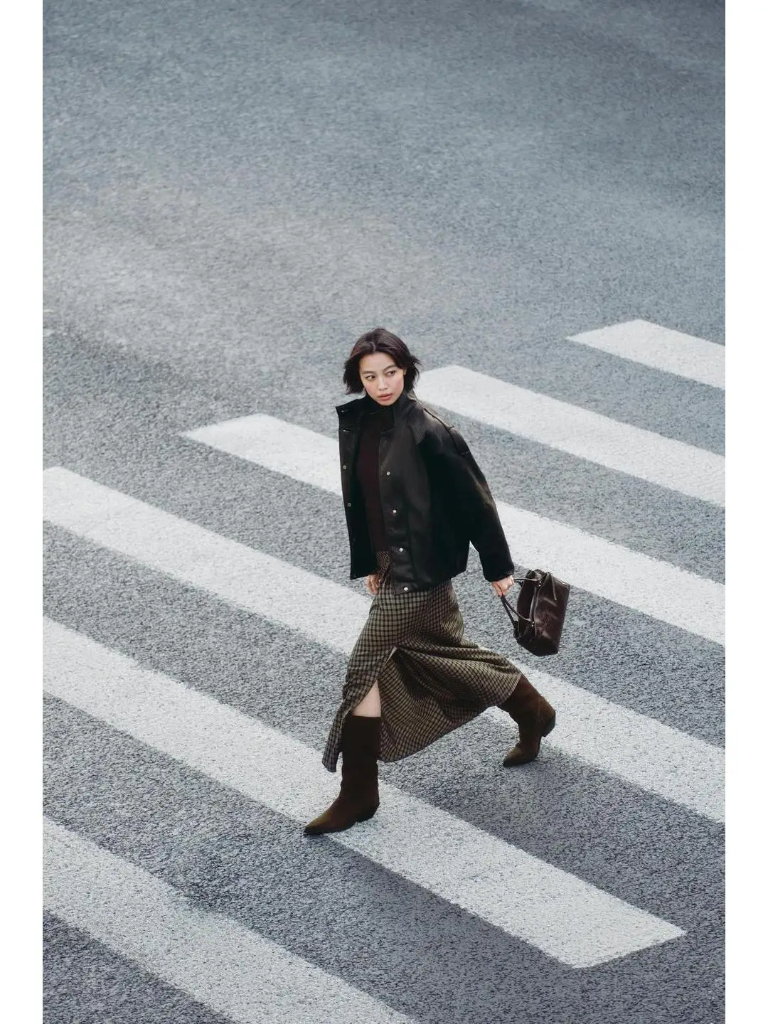 الحلو عارضة منقوشة مطوي تنورة كل مباراة الخريف الشتاء Faion منتصف الخصر مستقيم قطع المرأة تنورة النسيج البلاستيكية #5