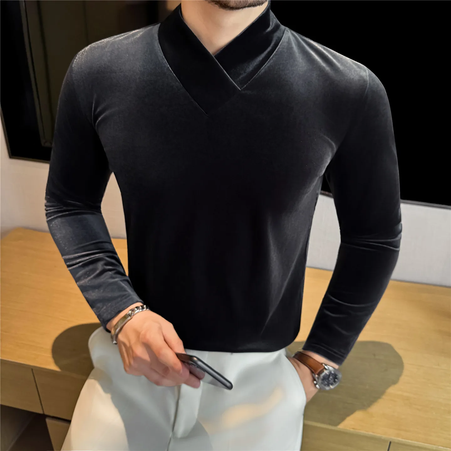 

Осень-зима, дизайнерская бархатная футболка с v-образным вырезом для мужчин, облегающие повседневные футболки с длинными рукавами, толстые теплые деловые футболки в социальном стиле