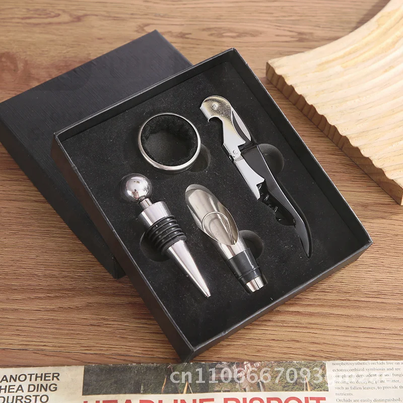 

Набор открывалки для бутылок красного вина, вакуумная пробковая наливка из нержавеющей стали с подарочной коробкой, легкий роскошный комплект аксессуаров для вина в стиле ретро из четырех предметов